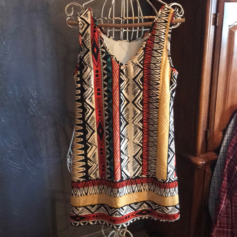 Dress - Picture 2 of 4